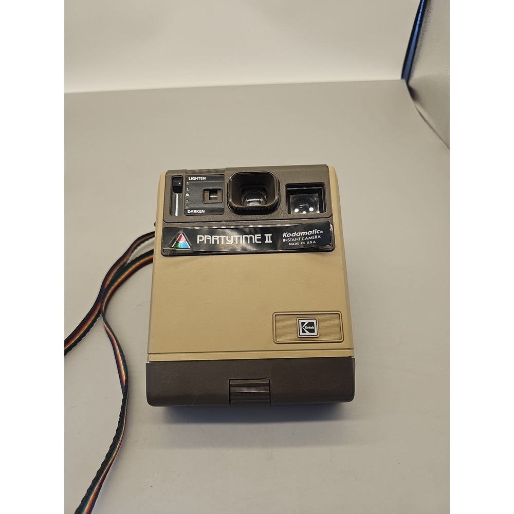 Vintage Kodak Partytime II 2 Instamatic Kodamatic 1970sHS 144-10 Parts